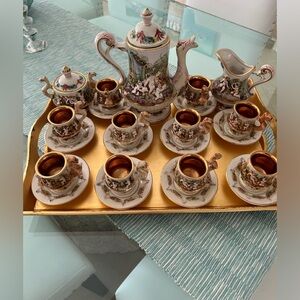 Capodimonte Antique tea/coffee Set